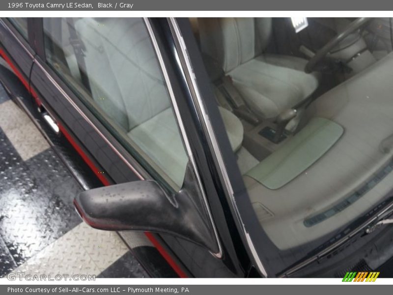 Black / Gray 1996 Toyota Camry LE Sedan
