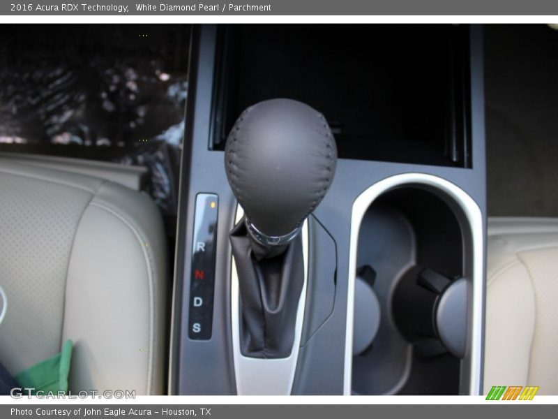 White Diamond Pearl / Parchment 2016 Acura RDX Technology