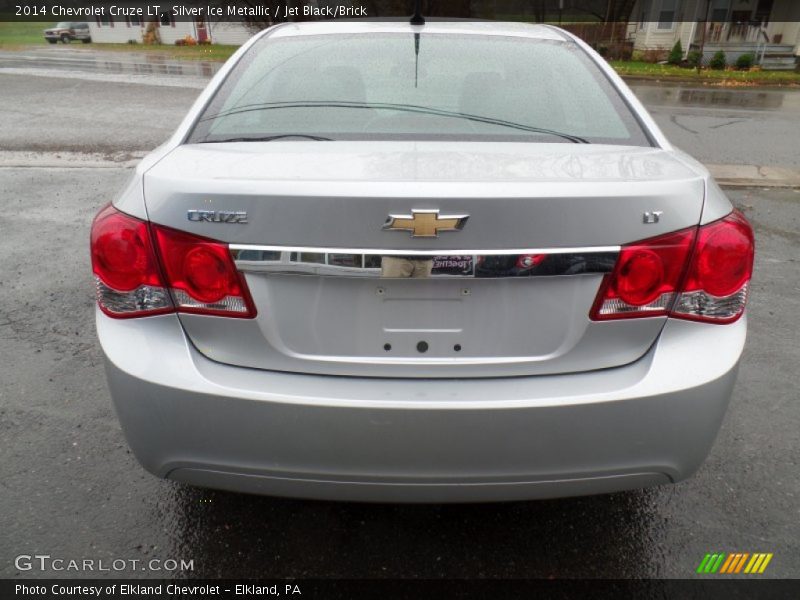 Silver Ice Metallic / Jet Black/Brick 2014 Chevrolet Cruze LT