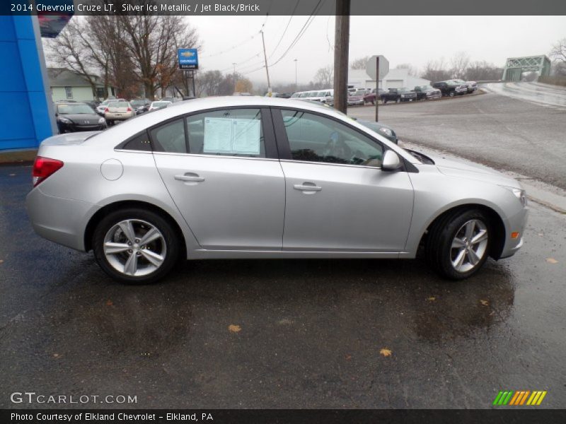 Silver Ice Metallic / Jet Black/Brick 2014 Chevrolet Cruze LT