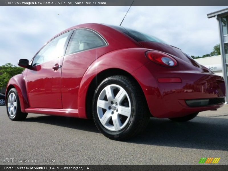Salsa Red / Cream 2007 Volkswagen New Beetle 2.5 Coupe