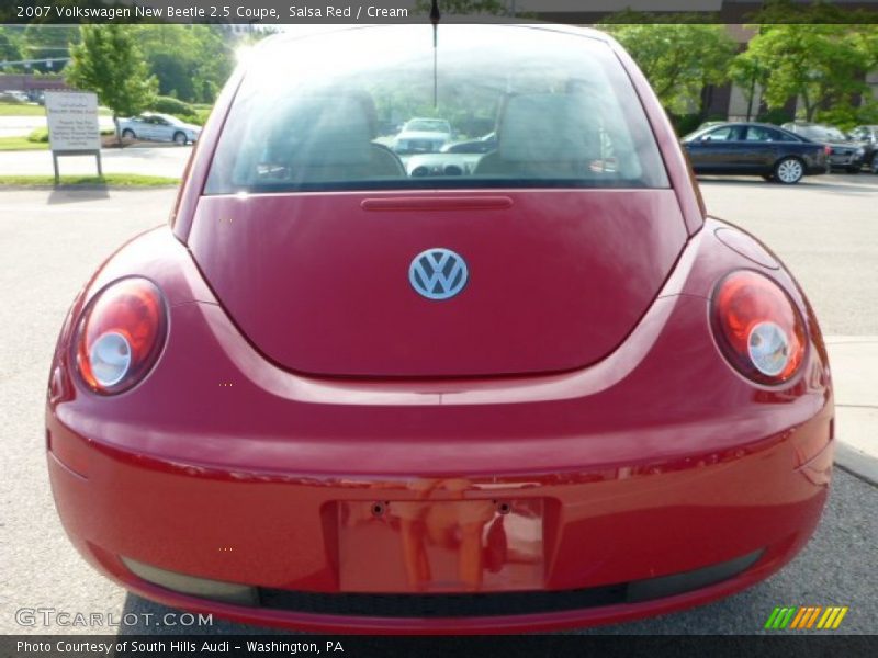 Salsa Red / Cream 2007 Volkswagen New Beetle 2.5 Coupe