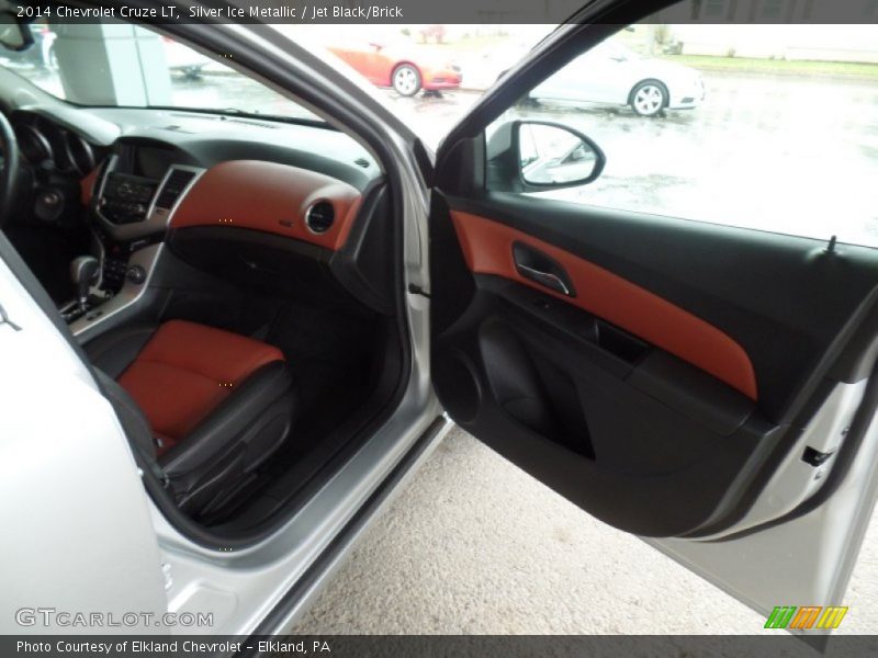 Silver Ice Metallic / Jet Black/Brick 2014 Chevrolet Cruze LT