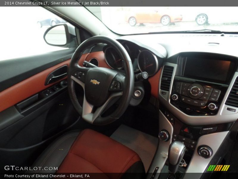 Silver Ice Metallic / Jet Black/Brick 2014 Chevrolet Cruze LT