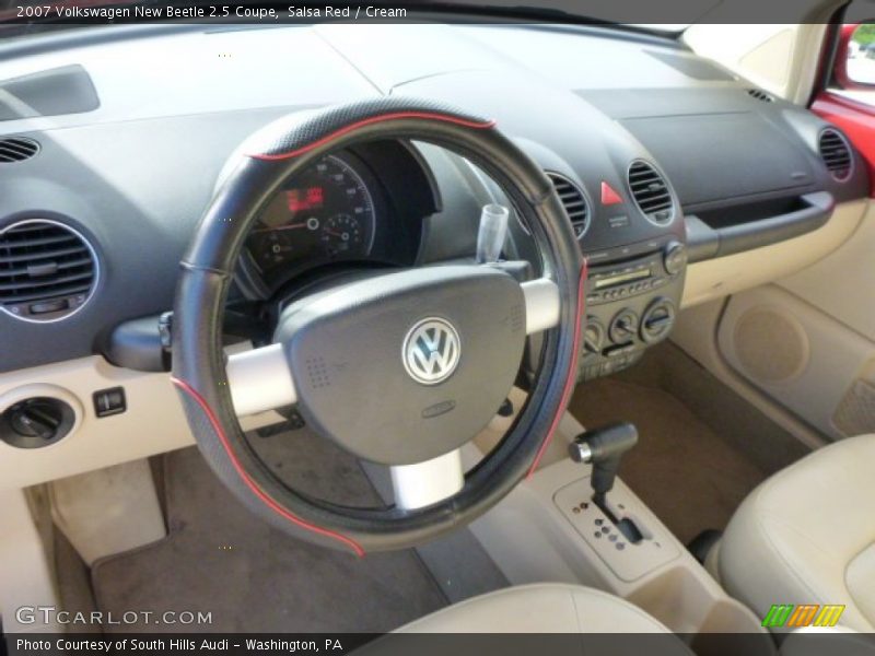 Salsa Red / Cream 2007 Volkswagen New Beetle 2.5 Coupe