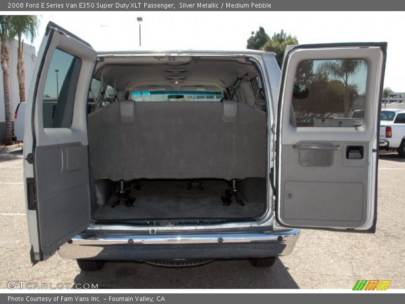 Silver Metallic / Medium Pebble 2008 Ford E Series Van E350 Super Duty XLT Passenger