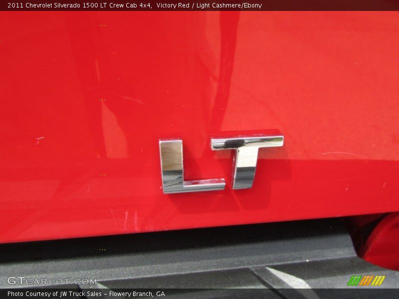 Victory Red / Light Cashmere/Ebony 2011 Chevrolet Silverado 1500 LT Crew Cab 4x4
