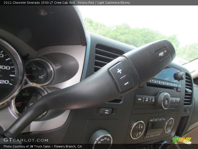 Victory Red / Light Cashmere/Ebony 2011 Chevrolet Silverado 1500 LT Crew Cab 4x4