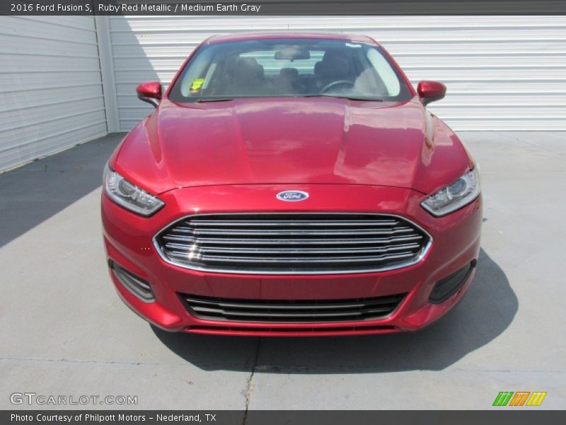 Ruby Red Metallic / Medium Earth Gray 2016 Ford Fusion S