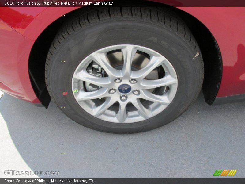 Ruby Red Metallic / Medium Earth Gray 2016 Ford Fusion S