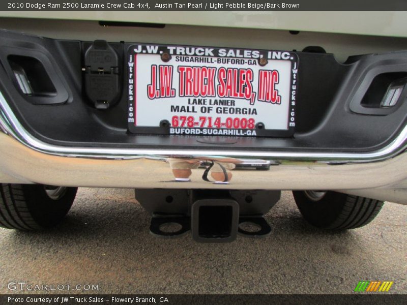 Austin Tan Pearl / Light Pebble Beige/Bark Brown 2010 Dodge Ram 2500 Laramie Crew Cab 4x4