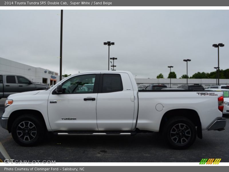 Super White / Sand Beige 2014 Toyota Tundra SR5 Double Cab