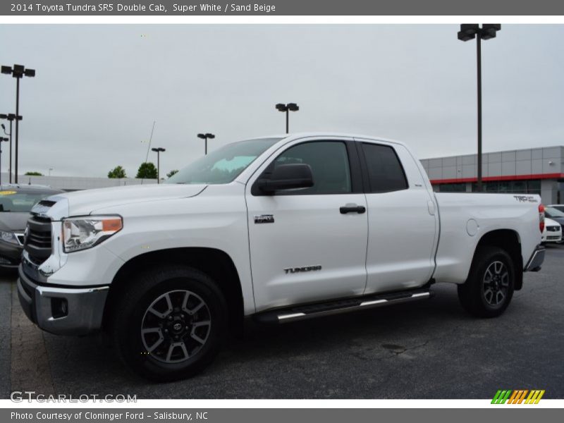 Super White / Sand Beige 2014 Toyota Tundra SR5 Double Cab