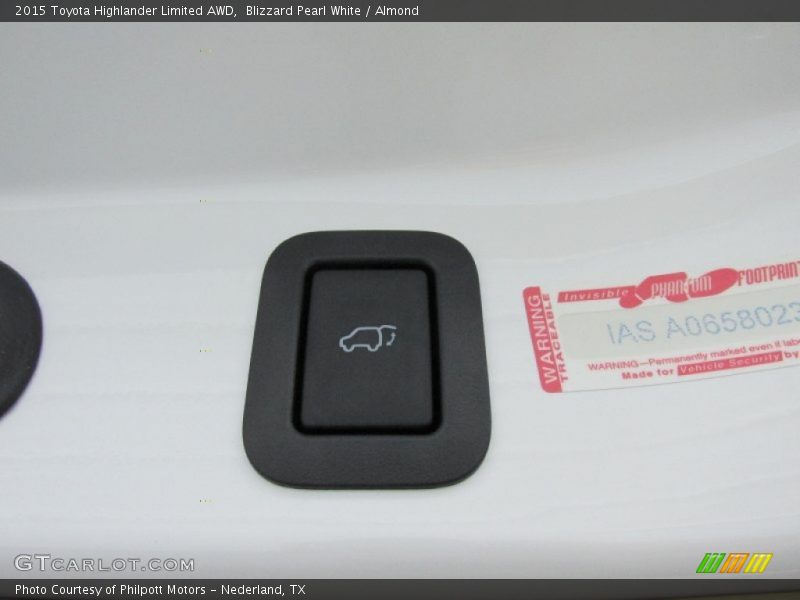 Blizzard Pearl White / Almond 2015 Toyota Highlander Limited AWD