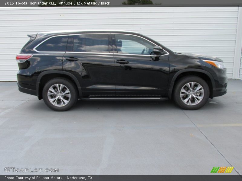 Attitude Black Metallic / Black 2015 Toyota Highlander XLE
