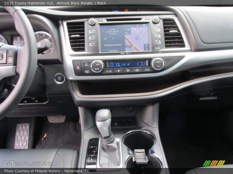 Attitude Black Metallic / Black 2015 Toyota Highlander XLE