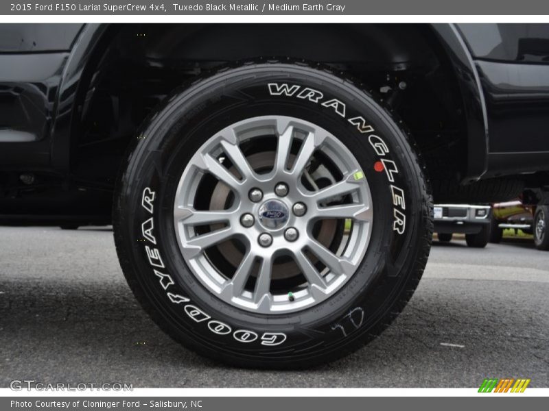 Tuxedo Black Metallic / Medium Earth Gray 2015 Ford F150 Lariat SuperCrew 4x4