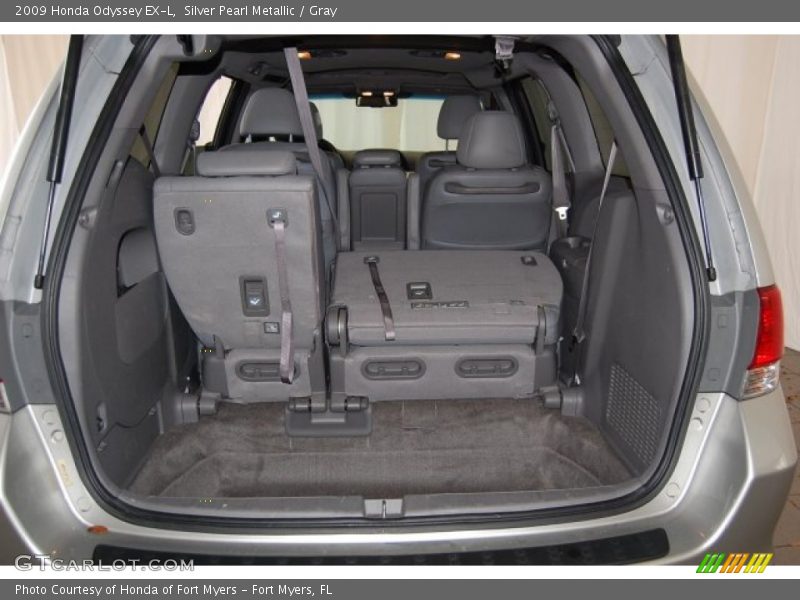 Silver Pearl Metallic / Gray 2009 Honda Odyssey EX-L