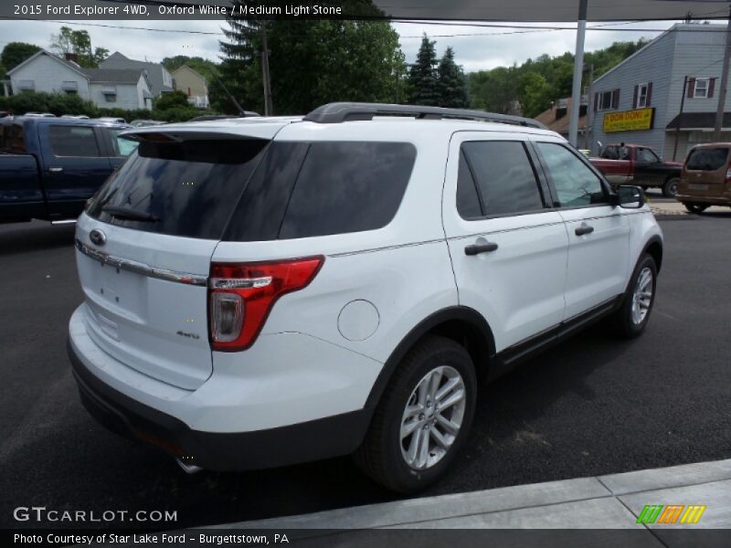 Oxford White / Medium Light Stone 2015 Ford Explorer 4WD