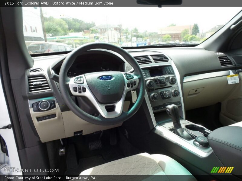 Oxford White / Medium Light Stone 2015 Ford Explorer 4WD