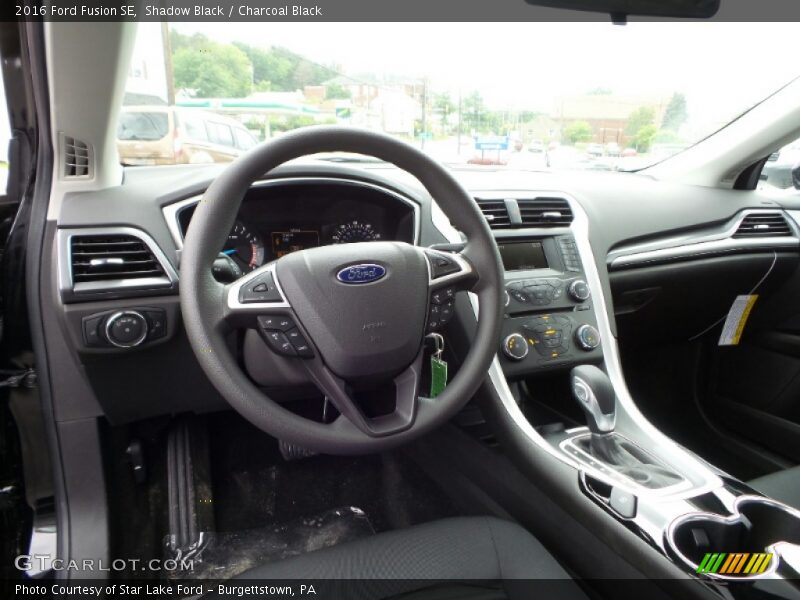 Shadow Black / Charcoal Black 2016 Ford Fusion SE