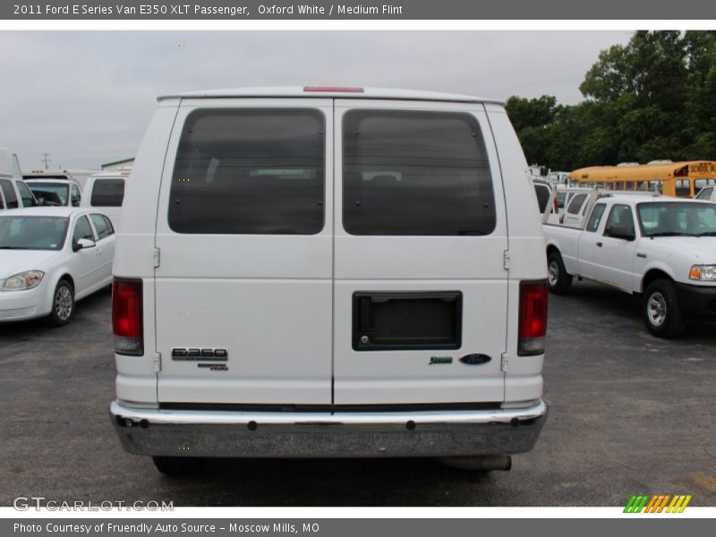 Oxford White / Medium Flint 2011 Ford E Series Van E350 XLT Passenger
