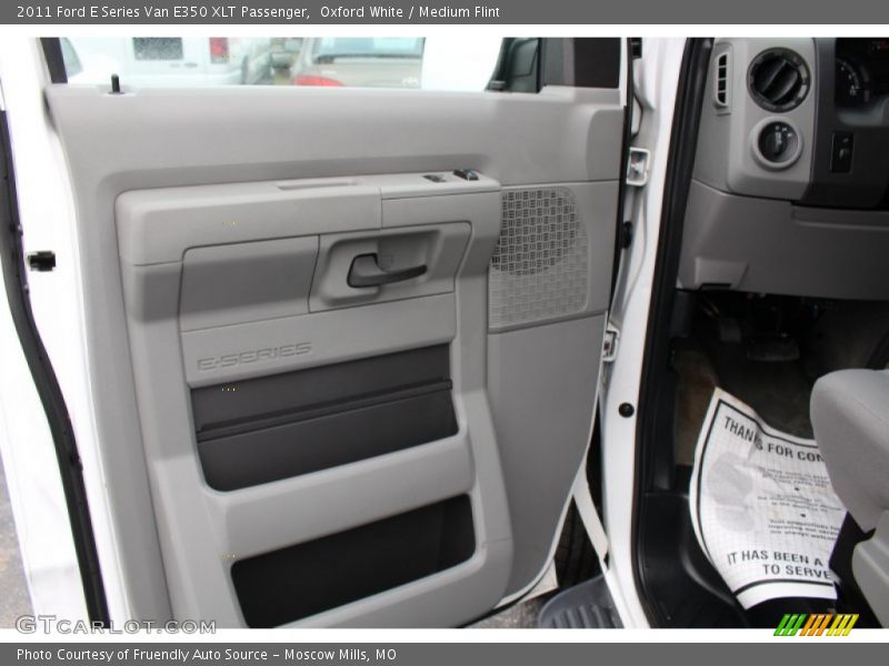 Oxford White / Medium Flint 2011 Ford E Series Van E350 XLT Passenger