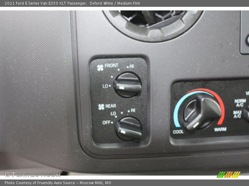 Oxford White / Medium Flint 2011 Ford E Series Van E350 XLT Passenger