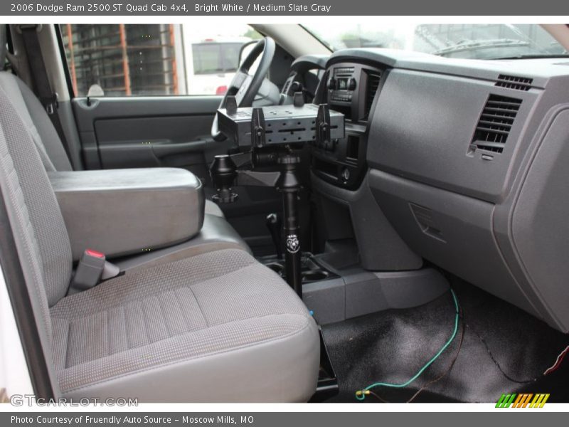 Bright White / Medium Slate Gray 2006 Dodge Ram 2500 ST Quad Cab 4x4