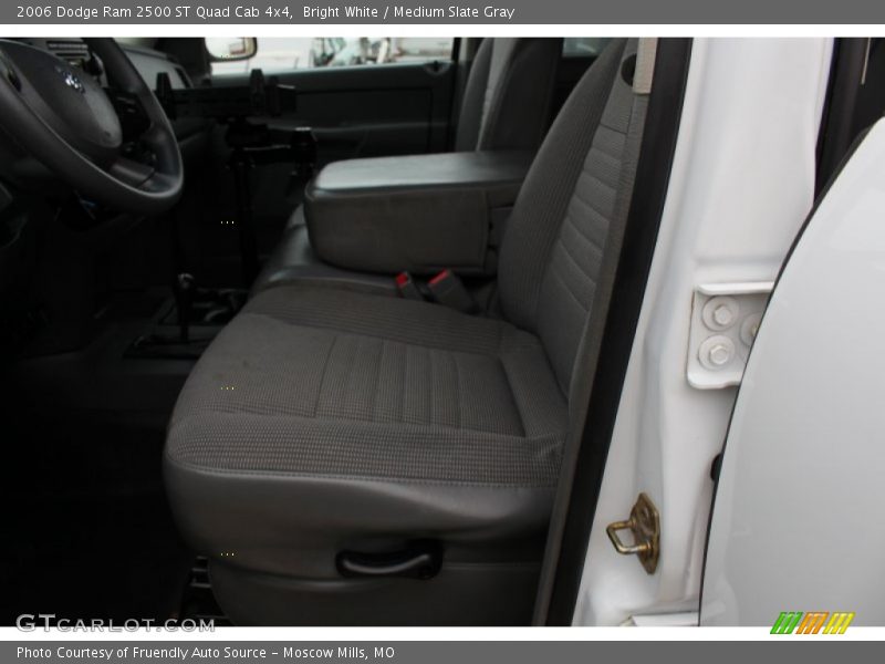 Bright White / Medium Slate Gray 2006 Dodge Ram 2500 ST Quad Cab 4x4