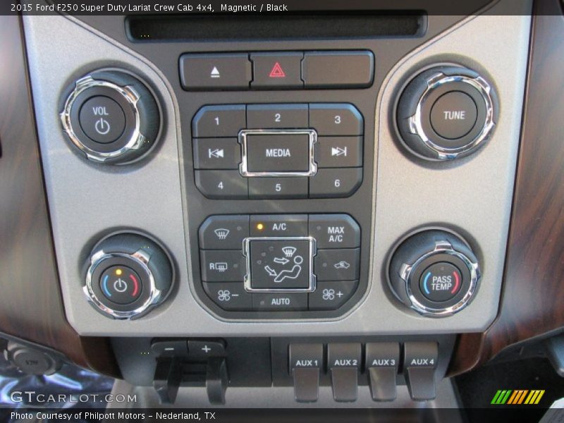 Magnetic / Black 2015 Ford F250 Super Duty Lariat Crew Cab 4x4