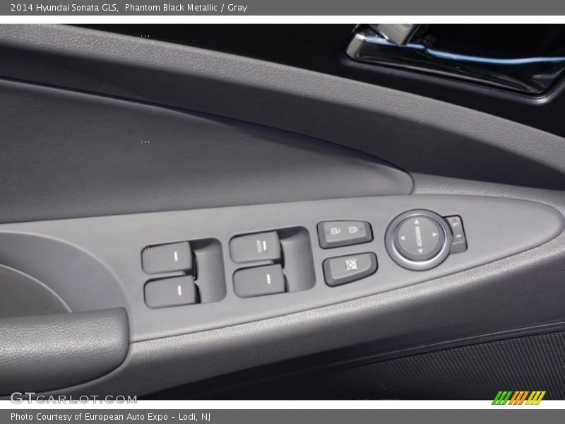 Phantom Black Metallic / Gray 2014 Hyundai Sonata GLS