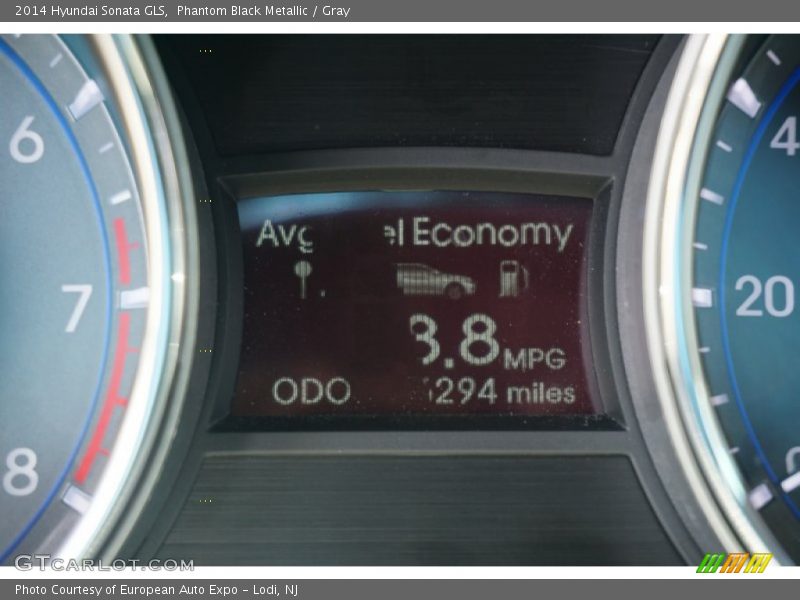 Phantom Black Metallic / Gray 2014 Hyundai Sonata GLS