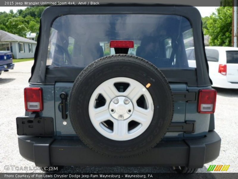Anvil / Black 2015 Jeep Wrangler Unlimited Sport 4x4