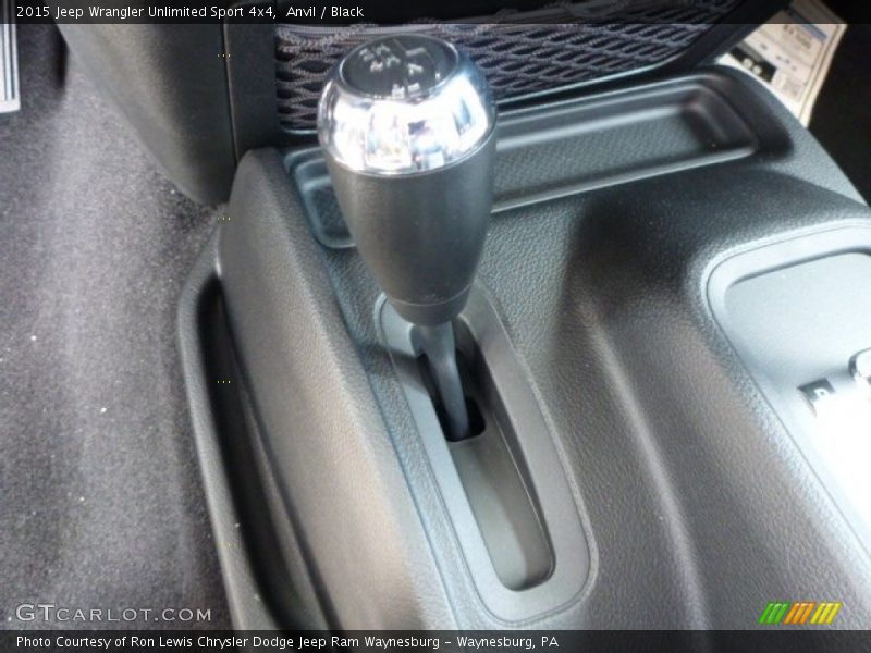 Anvil / Black 2015 Jeep Wrangler Unlimited Sport 4x4