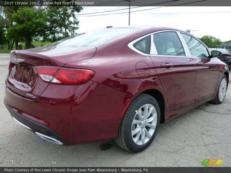 Velvet Red Pearl / Black/Linen 2015 Chrysler 200 C
