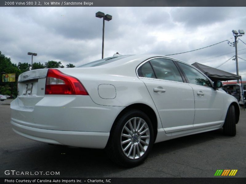 Ice White / Sandstone Beige 2008 Volvo S80 3.2