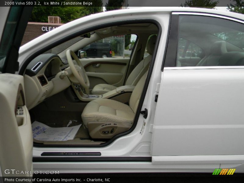 Ice White / Sandstone Beige 2008 Volvo S80 3.2