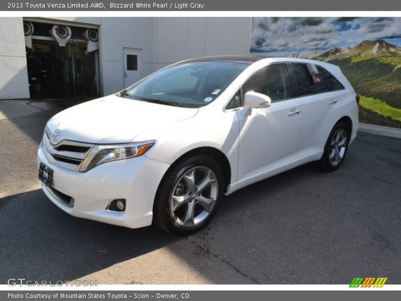 Blizzard White Pearl / Light Gray 2013 Toyota Venza Limited AWD