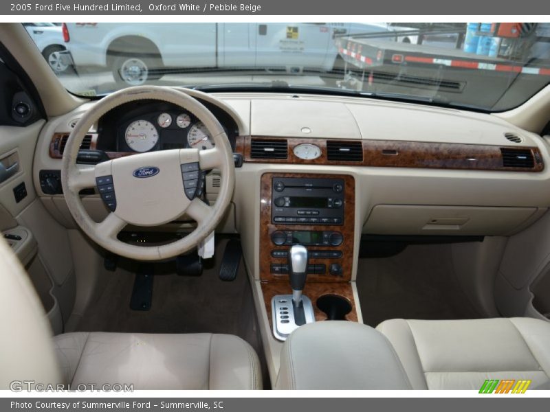 Oxford White / Pebble Beige 2005 Ford Five Hundred Limited