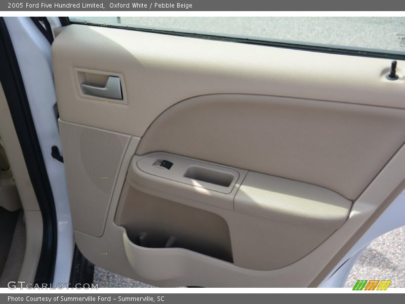 Oxford White / Pebble Beige 2005 Ford Five Hundred Limited
