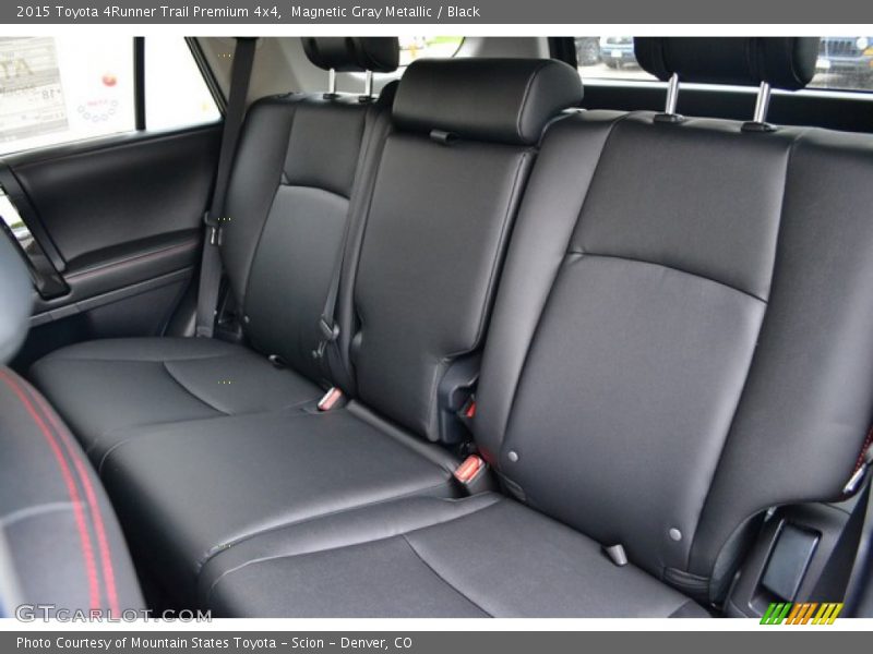 Magnetic Gray Metallic / Black 2015 Toyota 4Runner Trail Premium 4x4