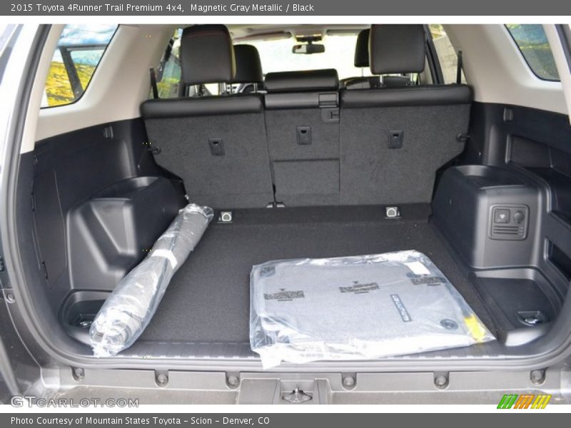 Magnetic Gray Metallic / Black 2015 Toyota 4Runner Trail Premium 4x4