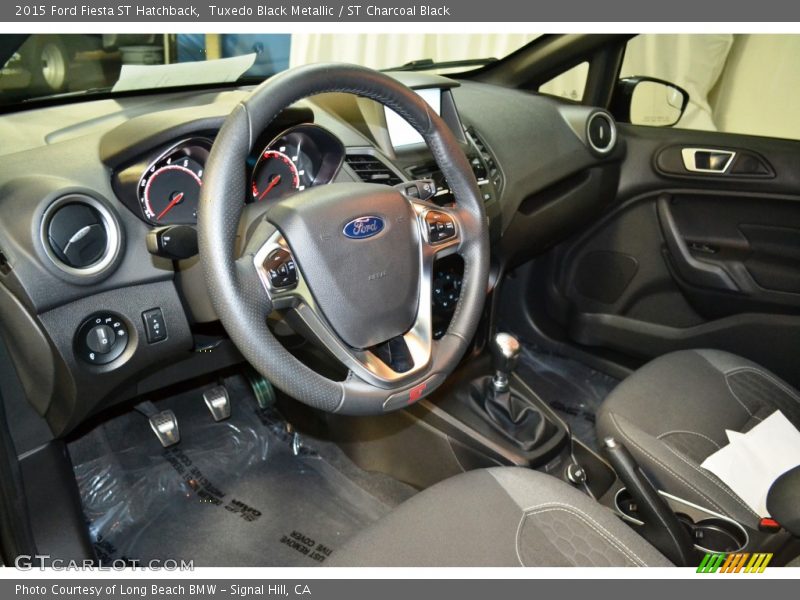 Tuxedo Black Metallic / ST Charcoal Black 2015 Ford Fiesta ST Hatchback