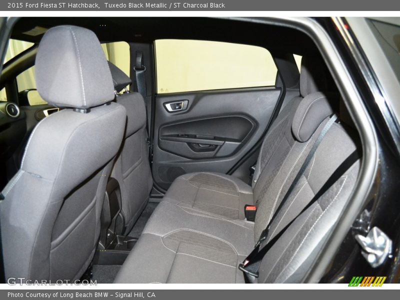 Tuxedo Black Metallic / ST Charcoal Black 2015 Ford Fiesta ST Hatchback