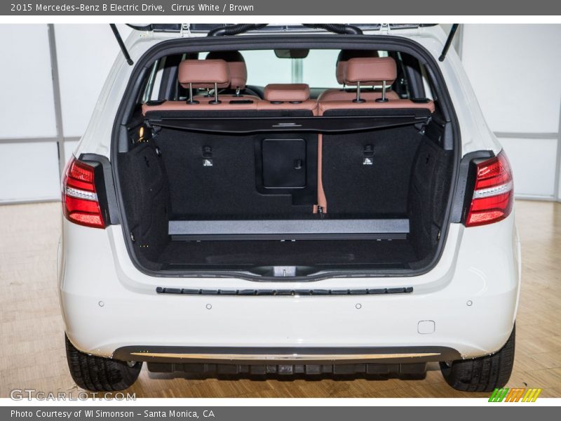  2015 B Electric Drive Trunk