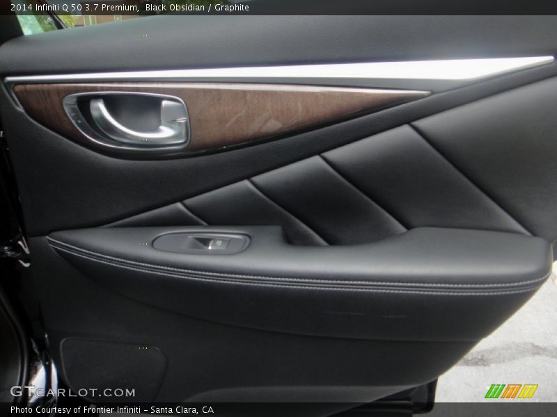Black Obsidian / Graphite 2014 Infiniti Q 50 3.7 Premium