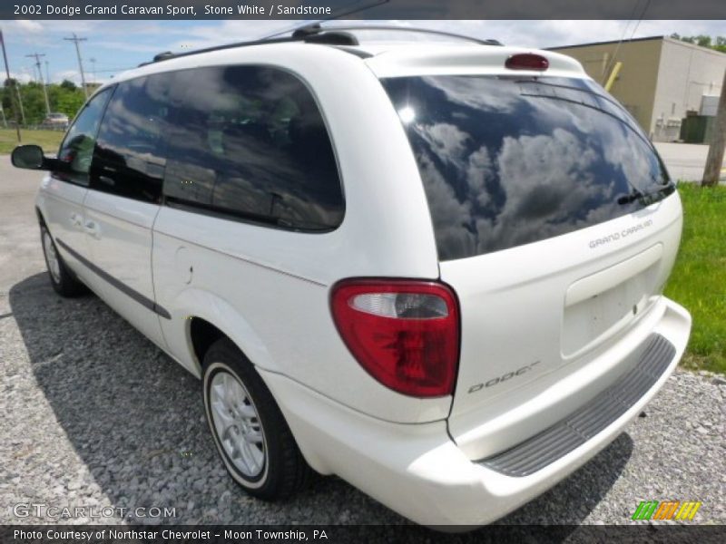 Stone White / Sandstone 2002 Dodge Grand Caravan Sport