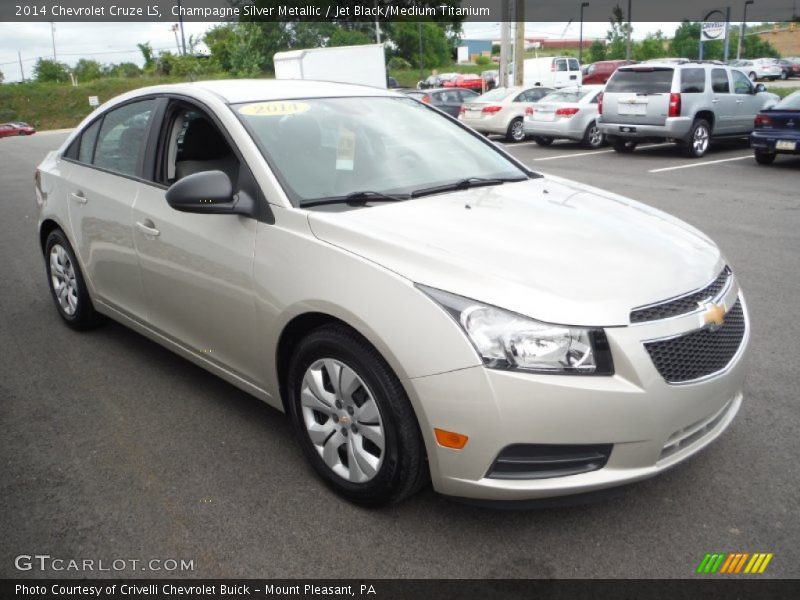 Champagne Silver Metallic / Jet Black/Medium Titanium 2014 Chevrolet Cruze LS