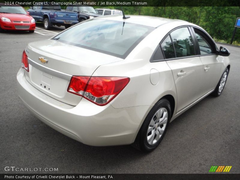 Champagne Silver Metallic / Jet Black/Medium Titanium 2014 Chevrolet Cruze LS